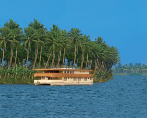The Oberoi Motor Vessel Vrinda